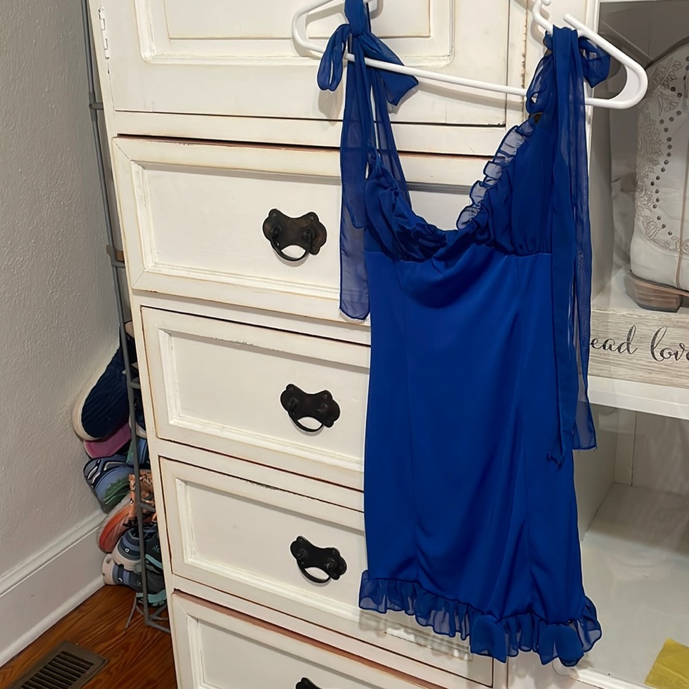 Semi dress